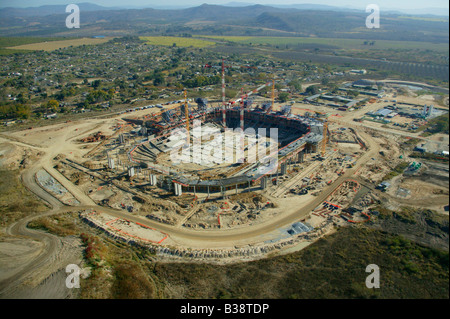 Luftaufnahme von Mbombela 2010 Soccer World Cup Stadion während der Bauphase in Nelspruit Stockfoto