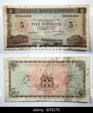 Nördlichen irischen Pfund Sterling und Großbritannien Banknoten Stockfoto