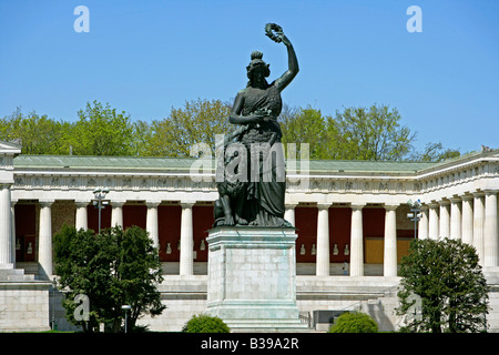 Bayern Mit Fresko in Muenchen, Deutschland, München, Bavaria-Statue und Hall Of fame Stockfoto