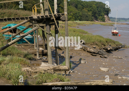 Boot auf der Mudbanks des Severn gestrandet Stockfoto