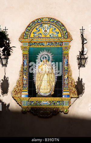 Keramikfliesen, Barrio Santa Cruz Sevilla Spanien Stockfoto
