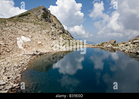 Gazei Peak und Gazeiski Seen in World Heritage Site Nationalpark Pirin Bulgarien Stockfoto