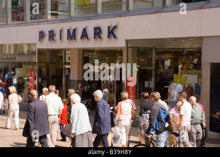 Primark Kleidung Store In Norwich, Norfolk, Großbritannien Stockfoto