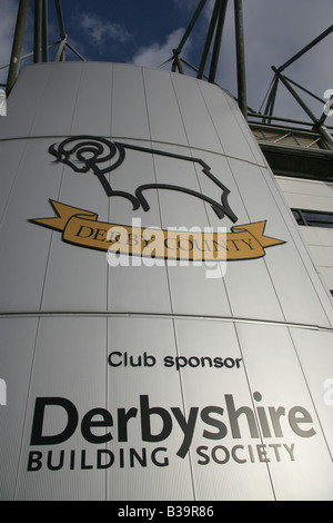 Stadt von Derby, England. Pride Park Stadium, Heimat von Derby County Football Club auch bekannt als die Rams. Stockfoto
