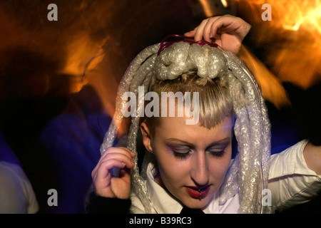 Partygänger am Kreuz Nacht Club, Kings Cross, London Stockfoto