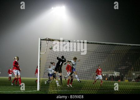 Wales v die Nertherlands Womens internationalen Fußball match bei der Newport-Stadion Stockfoto