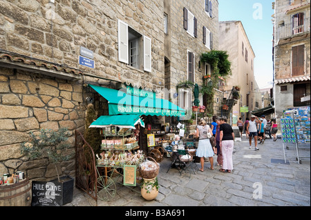 Laden mit traditionellen korsischen Produkten, Place du Maggiu, Vieille Ville (Altstadt), Sartene, Alta Rocca, Korsika, Frankreich Stockfoto