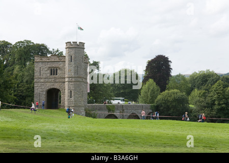 Pont y Bryn verletzt, Tower Bridge, Glanusk Park, Crickhowell Powys Wales Stockfoto