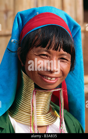Thailand, Chiang Rai, Long Neck Karen Hilltribe, lange Hals Frau Stockfoto