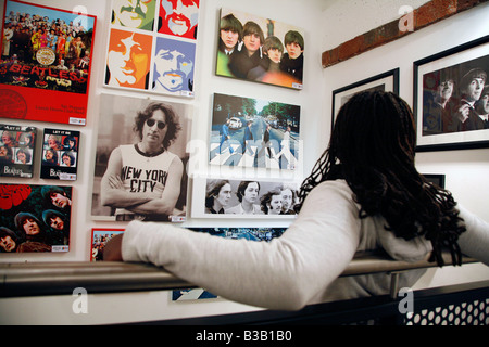 Juli 2008 - speichern Beatles Fotos an den Fab vier Beatles Story Museum Liverpool England UK Stockfoto