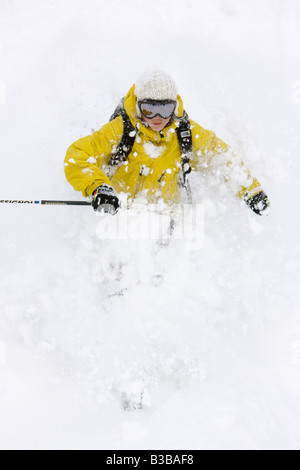 Telemarken auf Asahidake, Daisetsuzan Nationalpark, Hokkaido, Japan Stockfoto