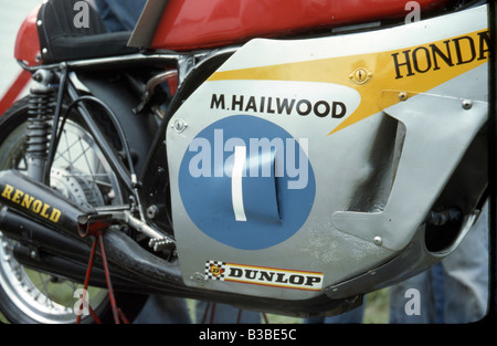 Nahaufnahme eines Mike Hailwoods 6-Zylinder Honda 250 cc racing Bike c 1967 Stockfoto
