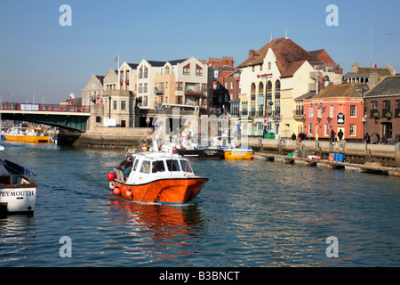 Angelboot/Fischerboot Weymouth Hafen verlassen Stockfoto