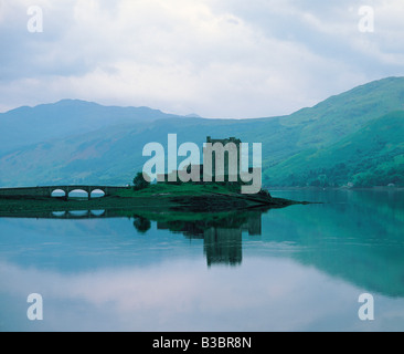 Eilean Donan Castle am Loch Duich in Schottland, Vereinigtes Königreich Stockfoto