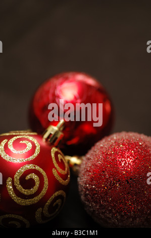 Drei Weihnachtskugeln Stockfoto