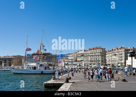 Kai im Vieux Port, Quai des Belges, Marseille, Cote d ' Azur, Frankreich Stockfoto