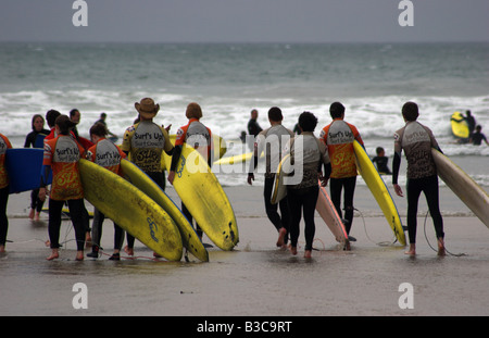 Surfs Up Surfkurse Stockfoto