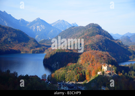 Schloss Hohenschwangau beleuchteten Schloss der hohen Schwan Grafschaft war die Kindheit Residenz von König Ludwig II. von Bayern und wurde gebaut Stockfoto