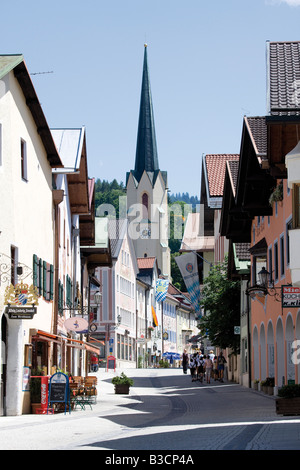 Deutschland, Bayern, Garmisch-Partenkirchen, Häuserzeile Stockfoto