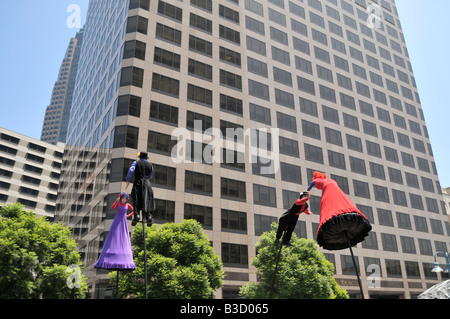 Australische Performancegruppe Strange Fruit unterhaltsam in der Innenstadt von Los Angeles, Kalifornien Stockfoto