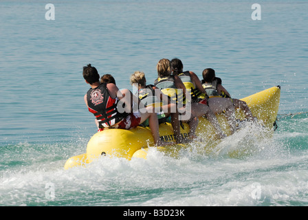 Banana-Boot fahren im Roten Meer Hurghada Ägypten Stockfoto