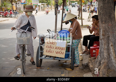 Eine vietnamesische Garküche Stockfoto