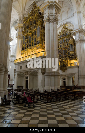 Innenraum der Kathedrale Granada. Andalucia. Spanien Stockfoto