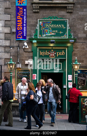 Finnegans Wake Irish Thema Pub in Victoria Street, City of Edinburgh, Schottland. Stockfoto