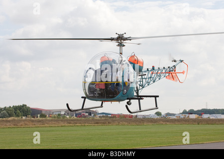 Westland Bell 47 G 4A G-AXKX Einnahme-ff von Breighton Flugplatz Stockfoto