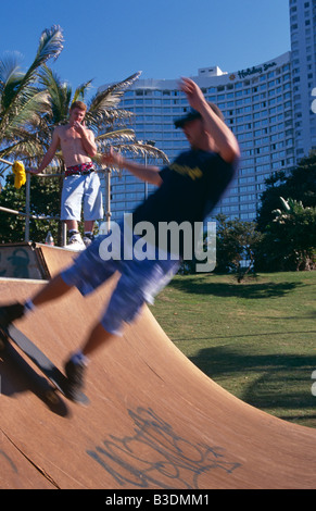 Skateboarder in Durban, Südafrika. Stockfoto