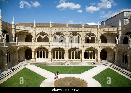 Dekorierten Kreuzgang Bögen des Mosteiro Dos Jeronimos in Lissabon Stockfoto