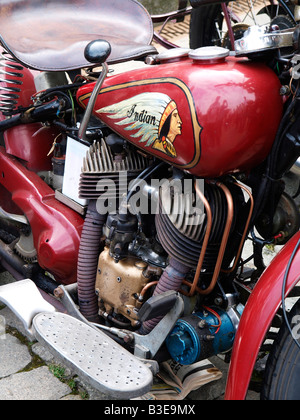 Rote Vintage Indian Motorrad Closeup Breda-Noord-Brabant-Niederlande Stockfoto