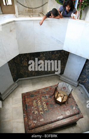 Grab von Juan Pablo Duarte in seinem Mausoleum im Parque Independencia in Santo Domingo, Dominikanische Republik Stockfoto