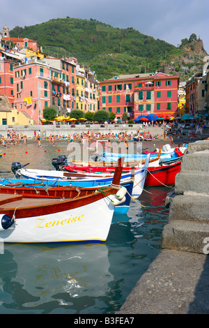 Dorf von Vernazza, Liturgia, Italien. Innerhalb einer Gruppe von fünf Küstenorte in der Nähe auch berühmt als der Region Cinque Terre. Stockfoto