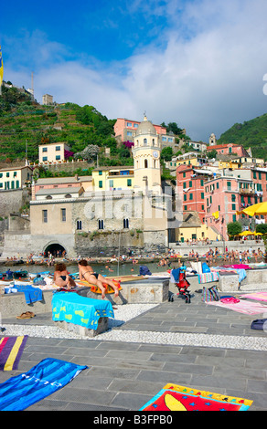 Dorf von Vernazza, Liturgia, Italien. Innerhalb einer Gruppe von fünf Küstenorte in der Nähe auch berühmt als der Region Cinque Terre. Stockfoto