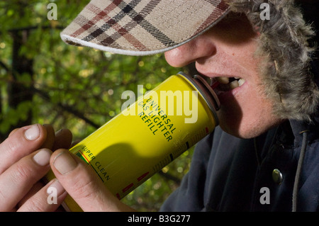 Einatmen von gas Stockfoto