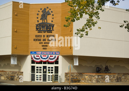 Cowboy Hall Of Fame hat Exponate auf Cowboys Ranch Rodeo Indianer und westliche Lebensstile in Medora North Dakota Stockfoto