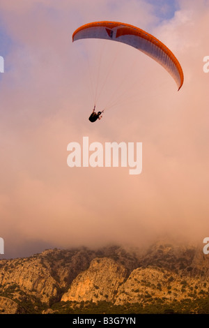 Paragliders Olu Deniz Türkei Stockfoto