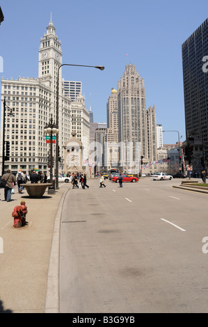 Ab Punkt von der Magnificent Mile. Chicago. Illinois. USA (Informationen über Gebäude auf Feld "Beschreibung") Stockfoto