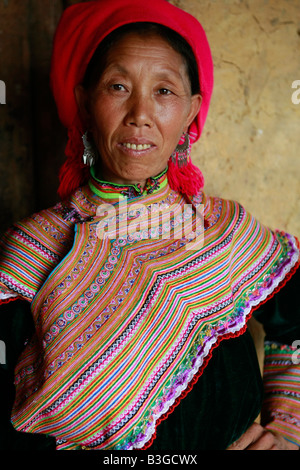 Flower Hmong Tribeswoman, Ha Giang Province, Vietnam Stockfoto