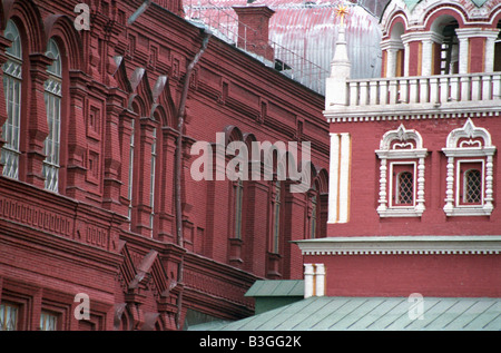 Ecke der iberischen Kapelle und Auferstehung Torhaus auf dem Roten Platz in Moskau Stockfoto