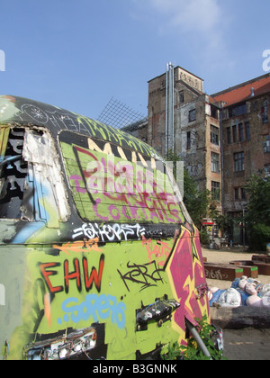 Urban Graffiti von alten Tacheles hocken, Berlin, Deutschland Stockfoto