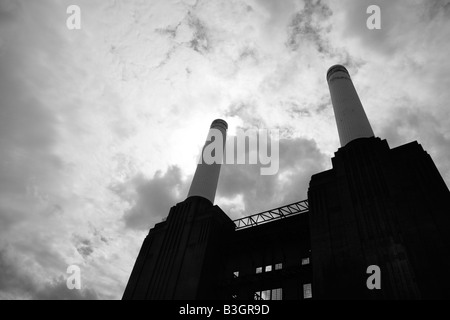 Battersea Power Station in neun Ulmen, London Stockfoto