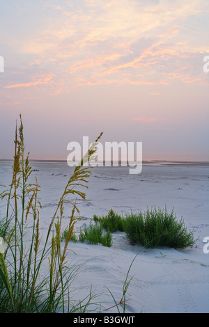 Die Sonne geht über dem Atlantischen Ozean von Cumberland Island gesehen.  Georgia USA. Stockfoto