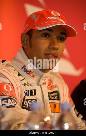 Formel 1-Fahrer Lewis Hamilton besucht eine Pressekonferenz veranstaltet von Flugzeugen Sponsor Bombardier deren Learjet er nutzt Stockfoto