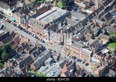 Eine Luftaufnahme von Bridgnorth in Shropshire, England mit der High Street und Whitburn Street und North Gate unten rechts Stockfoto