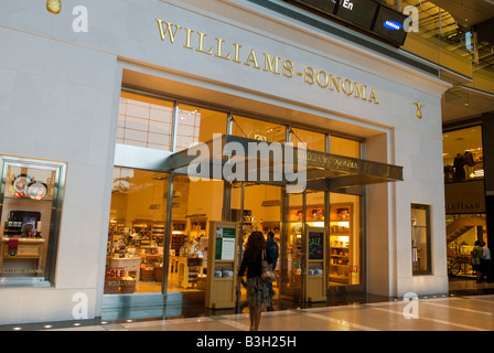 Der Williams-Sonoma-Store in der Time Warner Center in New York am Dienstag, 26. August 2008 Richard B Levine Stockfoto