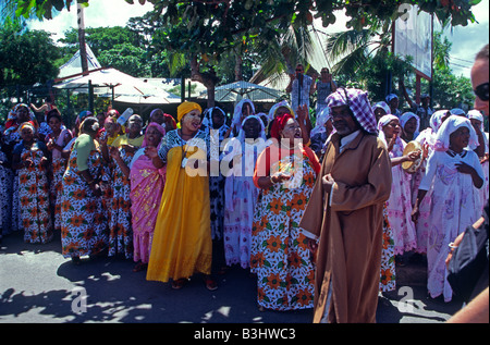 Dorfbewohner auf Mayotte Insel indischen Ozean feiert ihre Rückkehr aus dem Hadsch-Mekka Stockfoto