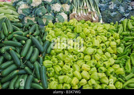 Frisches Gemüse, angezeigt auf Dienstag Markt in Fethiye. Provinz Mugla, Türkei. Stockfoto