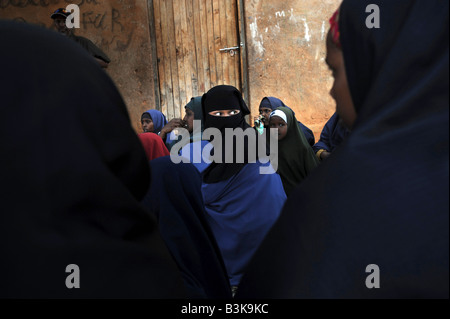 Ismahan Abdi Karin an einem IDP Womens Zuflucht Siedlung in Belet Xaawo in Somalia nach Flucht vor der Gewalt in Mogadischu Stockfoto